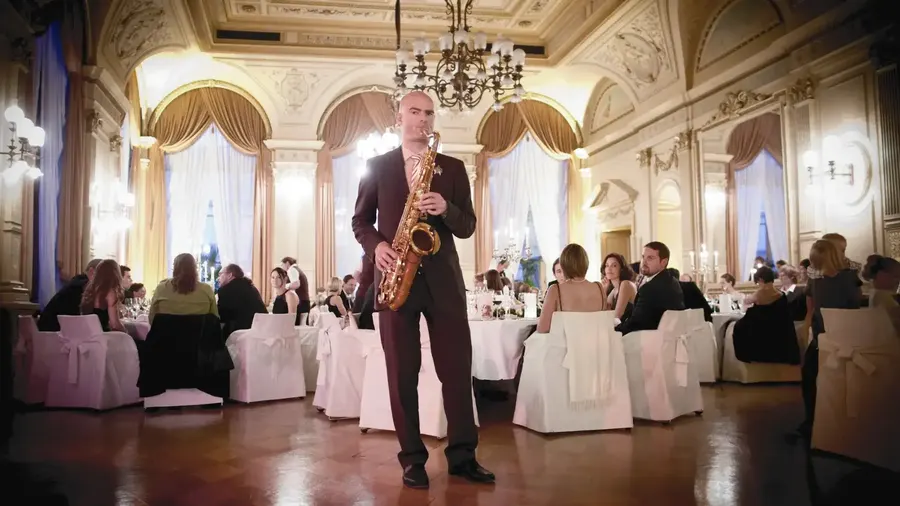 Sebastian Lilienthal spielt Saxophon im Palais Prinz Carl Heidelberg